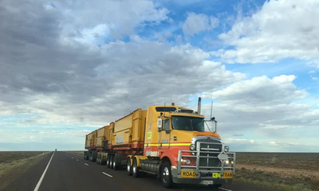 En el último bienio se robaron 25 vehículos pesados asegurados al día. Estado de México, Puebla, Veracruz, Guanajuato y Jalisco con mayor incidencia: AMIS