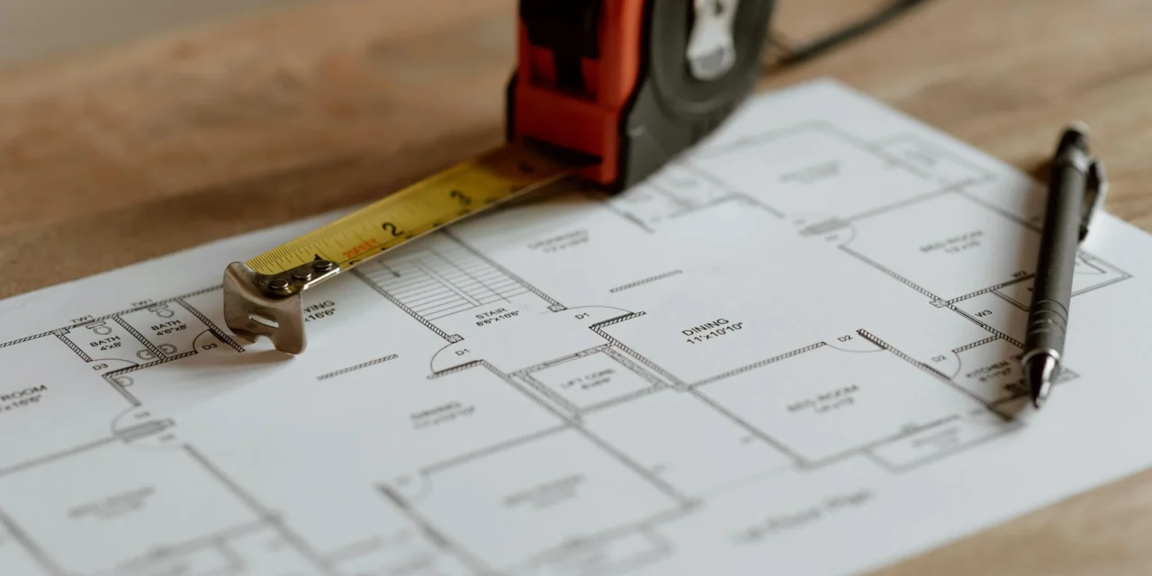 Costos de construcción aumentan 15% por falta de planeación eficaz. El software Kronoz ayuda a dar seguimiento a los proyectos y eficientar costos y tiempos: Besser